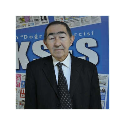 İsmail Ferruh Destebaş adlı yazarın resmi
