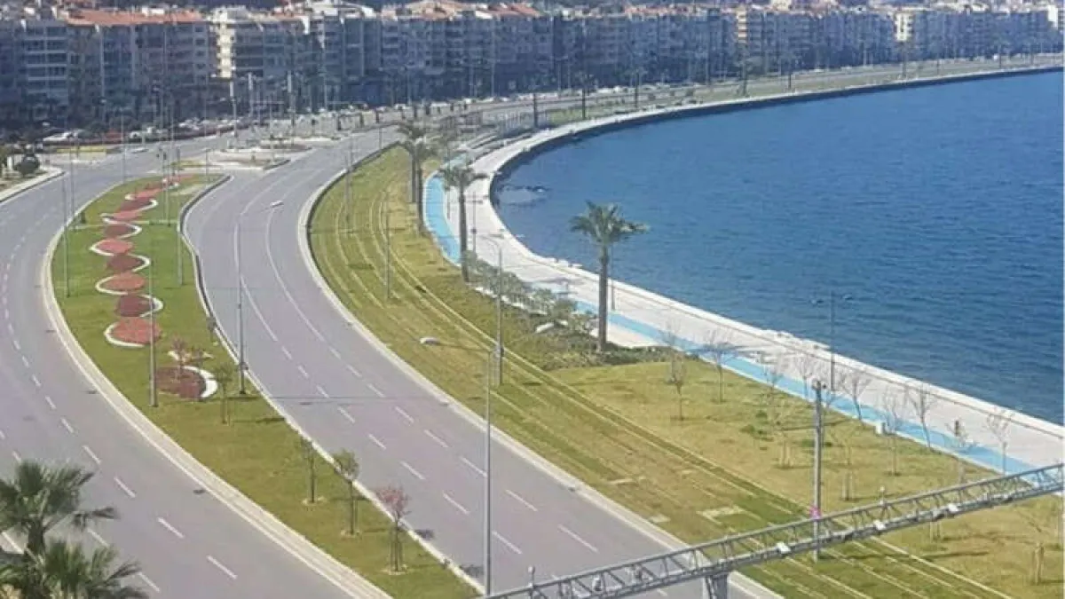 İzmir&#039;de sokağa çıkma yasağında ilk gün