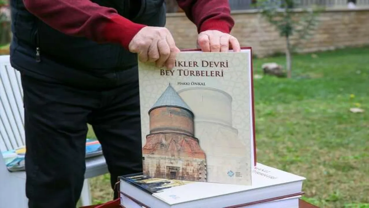 Ata yadigarı türbelere adanan bir ömür: Prof. Dr. Hakkı Önkal - 1154