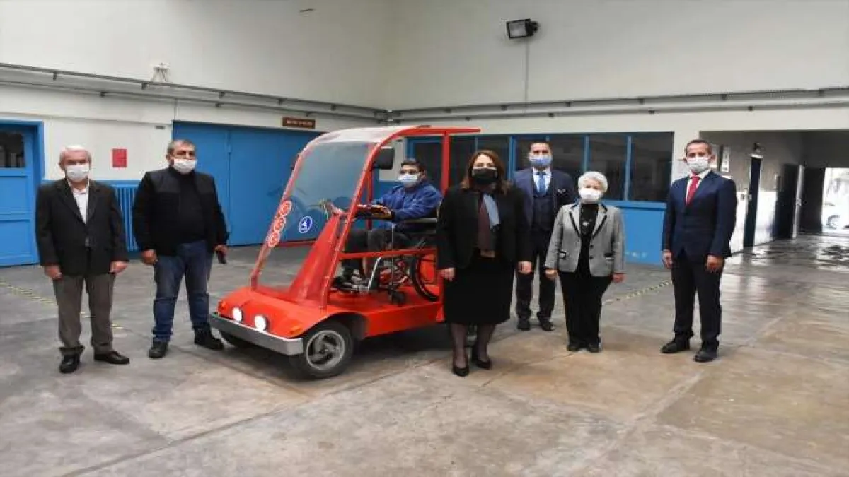 Muğla'da meslek lisesi öğretmenlerinden engelliler için özel araç - 1165