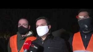 Hasarlı binalarda nöbet tutan bekçilere çorba ikramı