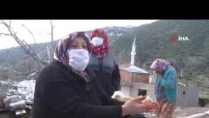 Heyelan bölgesindeki yarıklar, yağış sonrası derinleşti