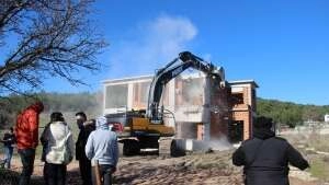 Bornova Belediyesinin yıkımına vatandaştan tepki