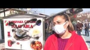 Ekmeğinin peşinde olan kadının seyyar aracına çirkin saldırı
