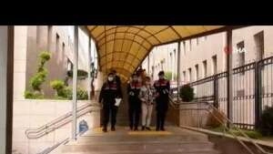 Girdiği evden altın ve döviz çalan hırsız tutuklandı