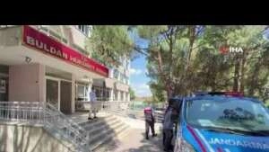 'Pire ailesi' hayvanları alıp götürüyor