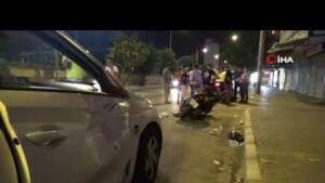 İzmir’de motosiklet otomobile çarptı: 1’i polis, 2 yaralı