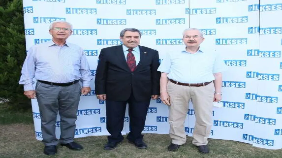 İLKSES GAZETESİ 12 YAŞINDA - 1262