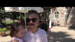 İtfaiyeciler yangınlarda canla başla mücadele ettikleri Marmaris'te bu kez tatil yaptı