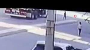 15 tonluk kamyon 8 yaşındaki kızın üzerinden geçti