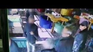 Sahte tuğgeneral ve yüzbaşı, 5 kişiyi dolandırmak üzereyken yakalandı