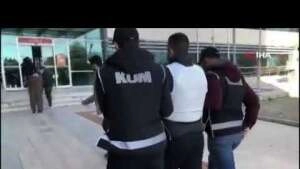Suç örgütü lideri, İzmir polisinin amansız takibiyle yakalandı