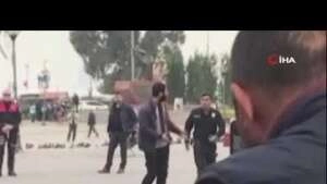İzmir Valiliği önünde hareketli dakikalar
