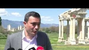 Bir tonluk 1800 yıllık mermer küvet Afrodisias Müzesi'nde sergilenecek