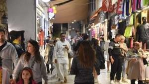 Bodrum sokaklarında bayram yoğunluğu