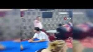 İzmir'de kahvehaneye kumar baskınında ceza yağdı