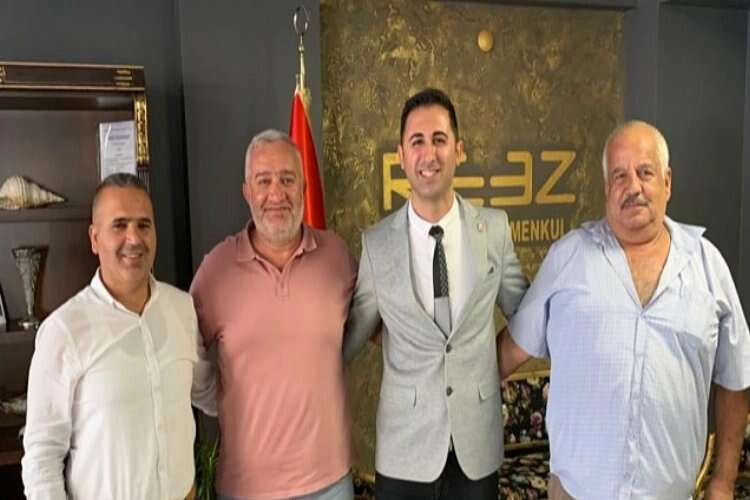 Kazım Yevimli, Menderes’te CHP’li meclis üyeleri ve sanayi çalışanlarıyla bir araya geldi haberinin görseli