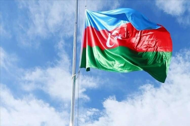 Azerbaycan Arap Birliği Zirvesi’ne onur konuğu olarak davet edildi haberinin görseli