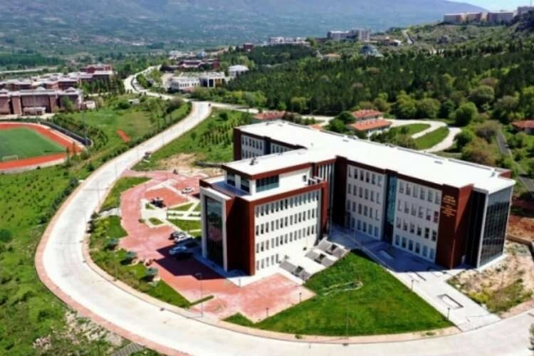 Tokat Gaziosmanpaşa Üniversitesi 6 Öğretim Elemanı alacak haberinin görseli
