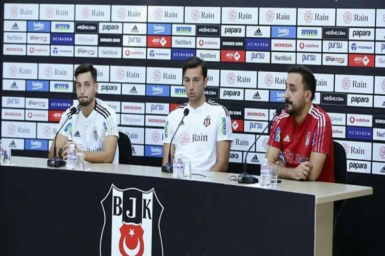 Beşiktaş'ta genç transferler basına tanıtıldı haberinin görseli