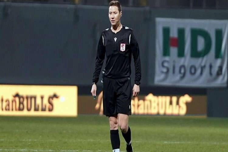 Altay-Eyüpspor maçının hakemi Turgut Doman oldu haberinin görseli