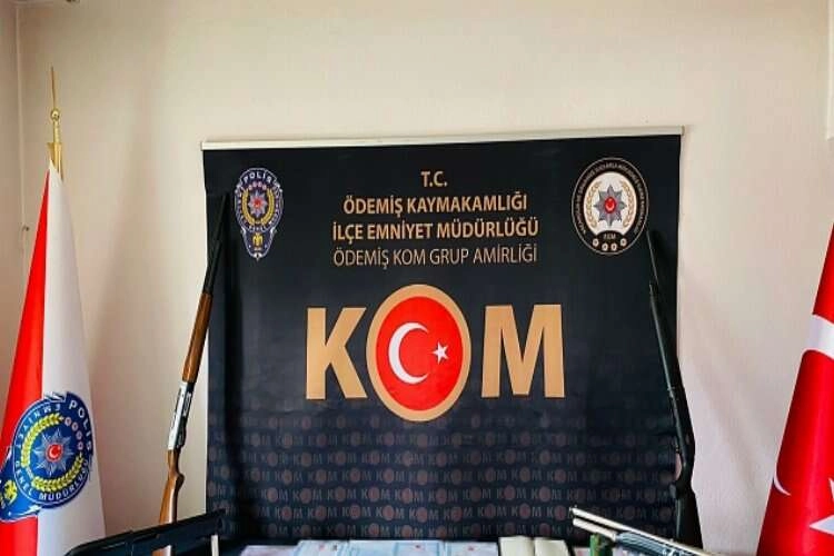 İzmir polisinden tefecilere darbe haberinin görseli