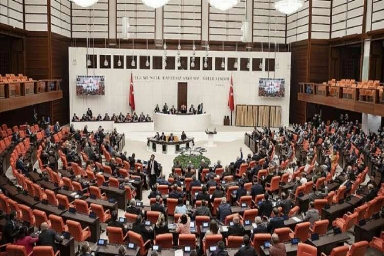 Meclis yeni yasama yılına başlıyor haberinin görseli