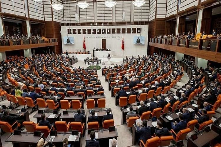 Meclis, 3 aylık aranın ardından yasama çalışmalarına yeniden başlayacak haberinin görseli