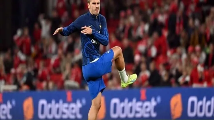 Atletico Madrid, Barcelona ile anlaşarak Griezmann ile 2026'ya kadar sözleşme imzaladı haberinin görseli