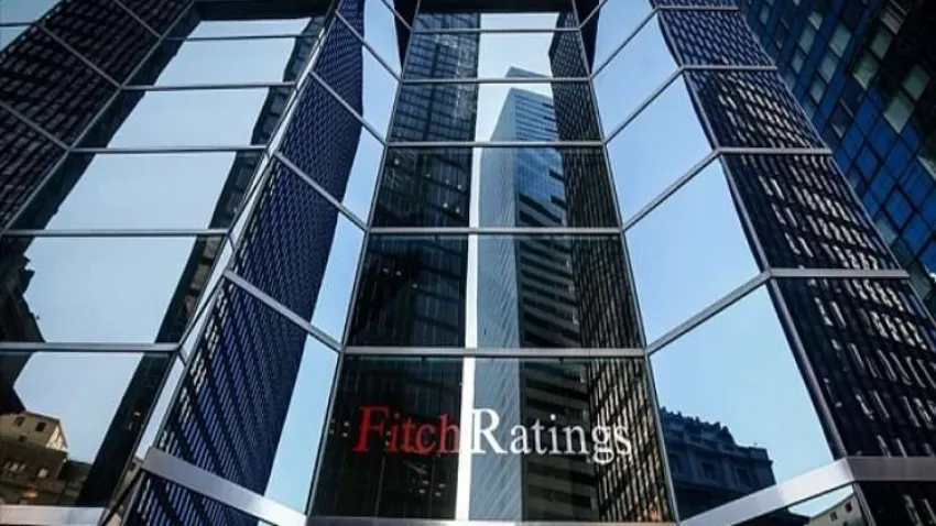 Fitch'ten 'İngiltere derin resesyona giriyor' uyarısı haberinin görseli