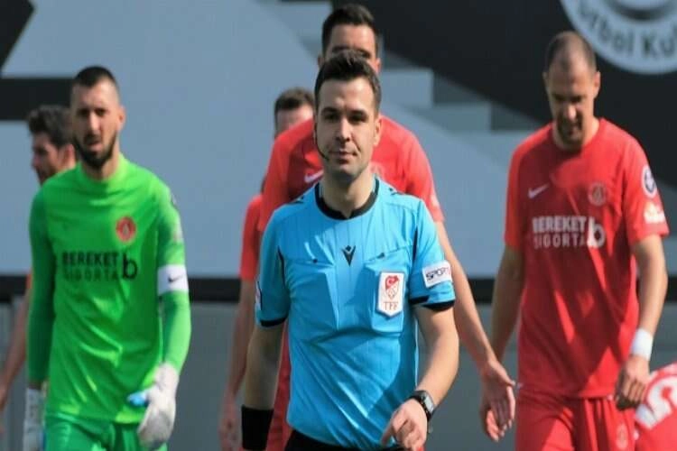 Göztepe - Tuzlaspor maçının hakemi Cihan Aydın haberinin görseli