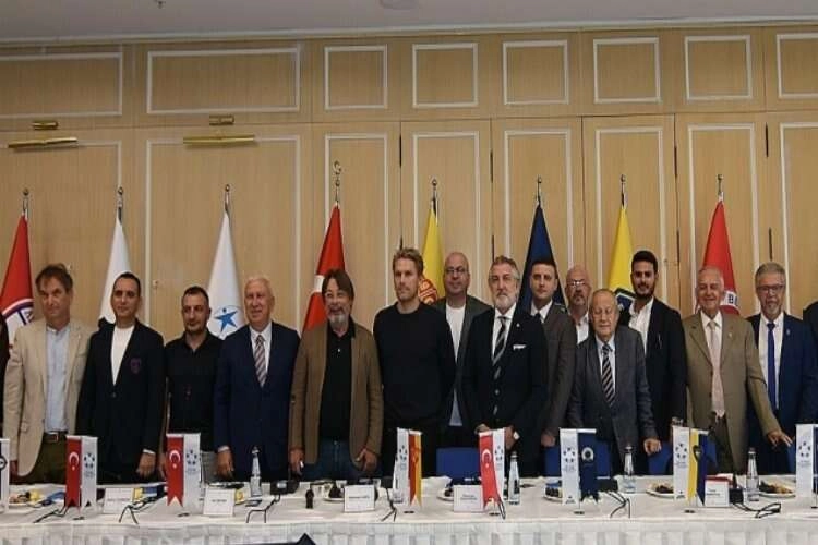 Göztepe’nin yeni başkanı Ankersen basınla buluştu haberinin görseli