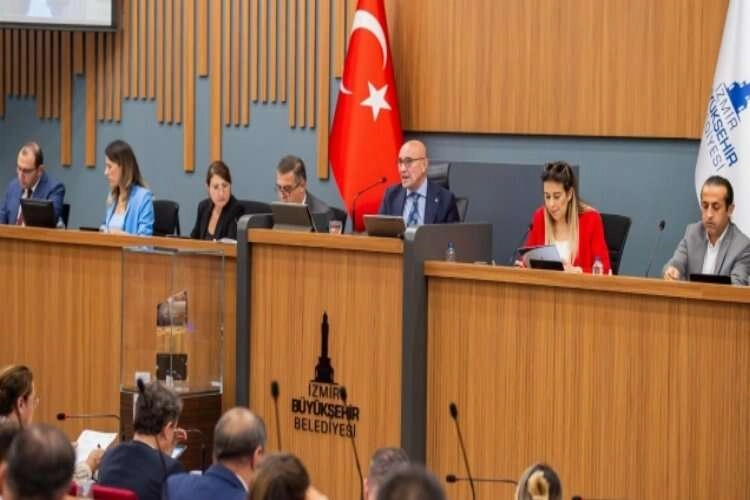 İzmir Büyükşehir Belediyesi Meclisinde gündem cezaevi arazisi haberinin görseli
