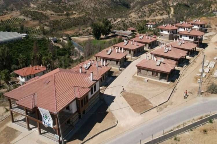 Bakan Kurum: 'İlk Evim Arsa Projesi'nin altyapı çalışmaları 2 yılda etaplar halinde tamamlanacak haberinin görseli