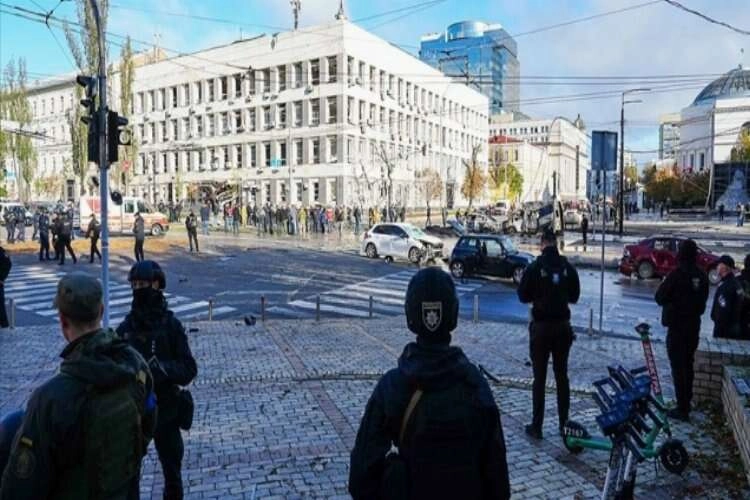 Ukrayna’nın başkenti Kiev'de patlama sesleri duyuldu haberinin görseli