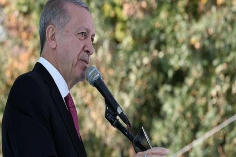 Cumhurbaşkanı Erdoğan: Muhtarlarımızın görev başında bulunamadıkları zamanlarda ödenekleri kesilmeyecek haberinin görseli
