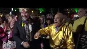 Başkan Soyer’den zeybek sürprizi