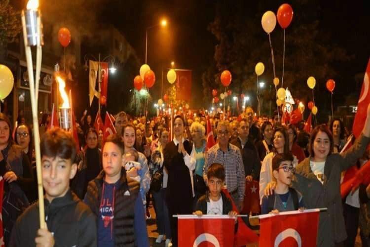 Selçuk’ta cumhuriyet coşkusu haberinin görseli