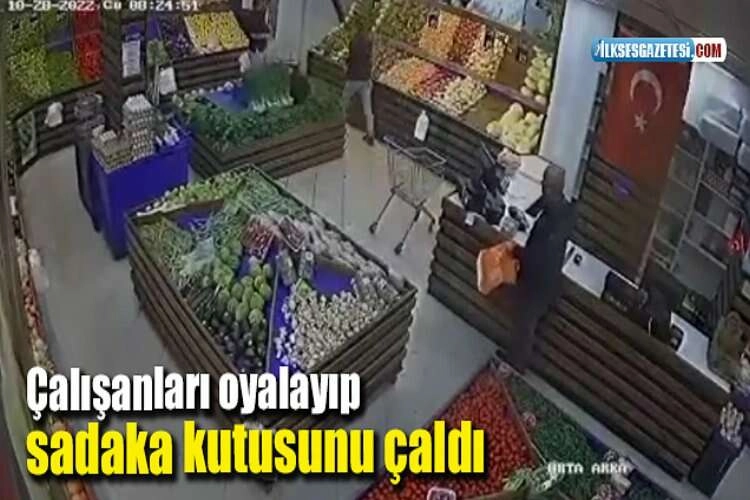 Çalışanları oyalayıp sadaka kutusunu çaldı haberinin görseli