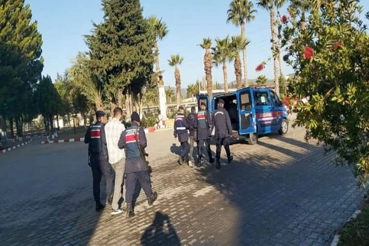 İzmir'de son bir haftada 401 düzensiz göçmen yakalandı haberinin görseli