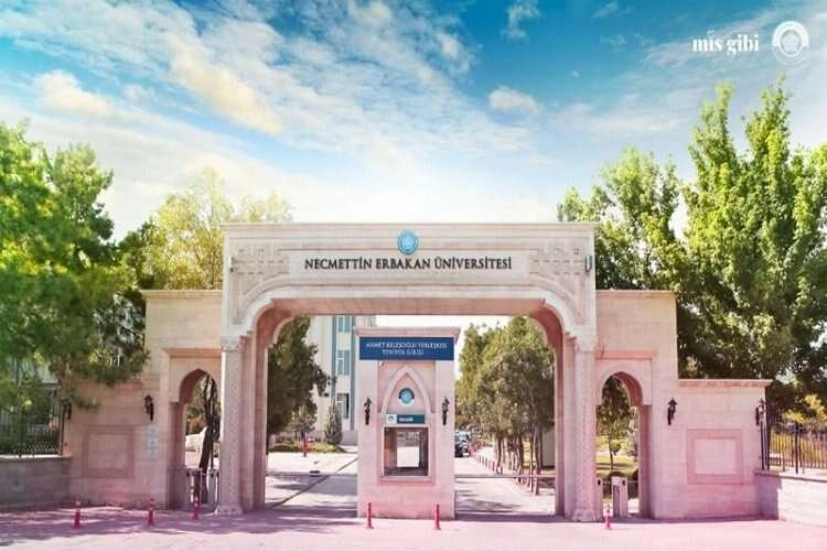 Necmettin Erbakan Üniversitesi 3 Araştırma ve Öğretim Görevlisi alıyor haberinin görseli