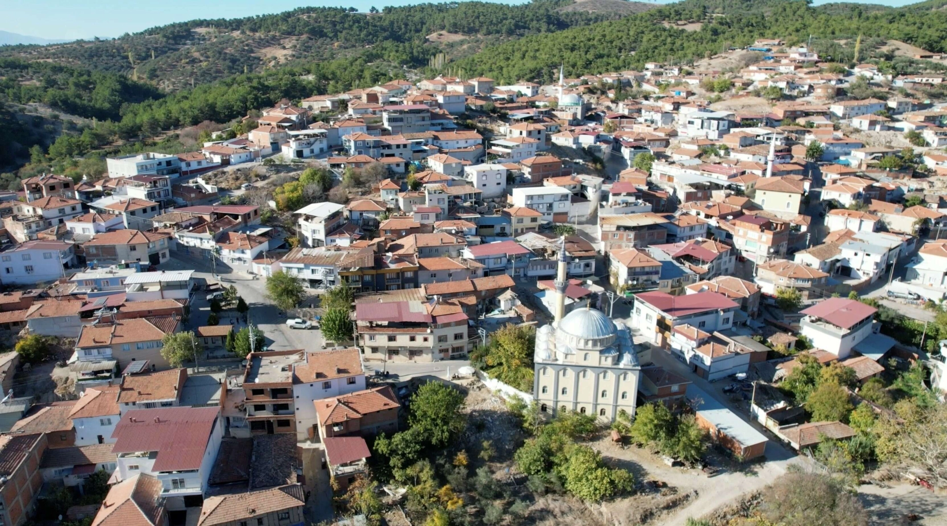 Orman köylüleri kendi elektriklerini üretmeye başladı
