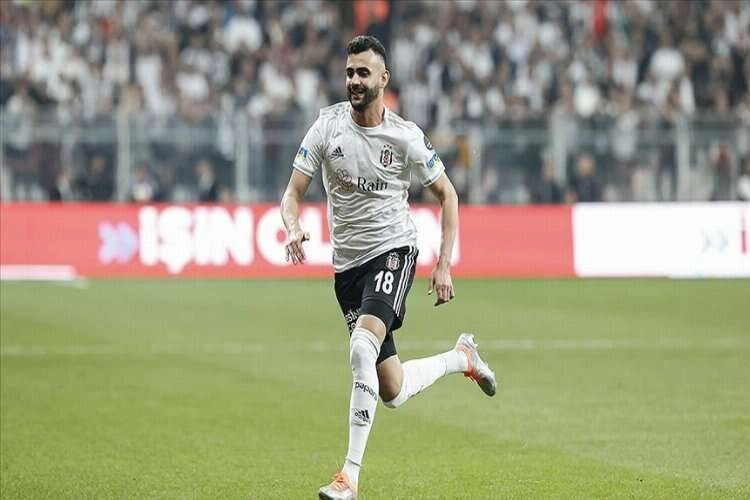 Beşiktaşlı futbolcu Rachid Ghezzal'dan sağlık durumuyla ilgili açıklama haberinin görseli