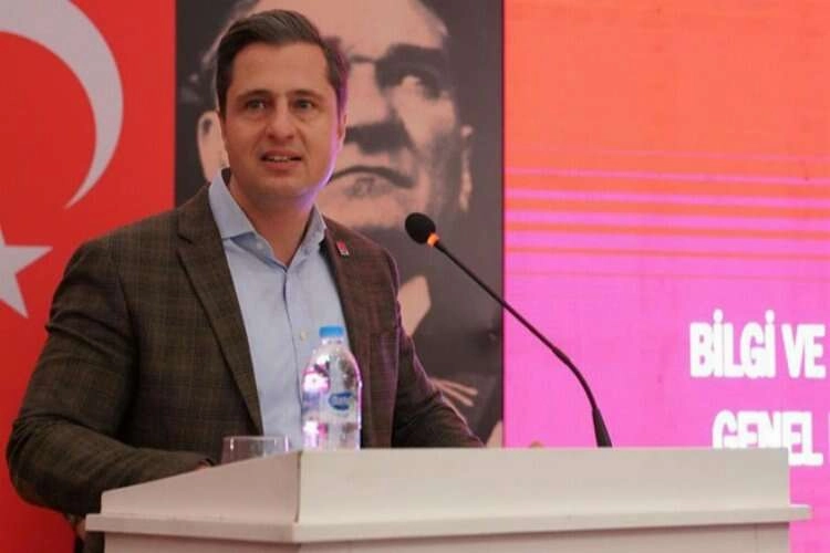 Yücel’den Sürekli’nin dönüşüm çıkışına yanıt haberinin görseli