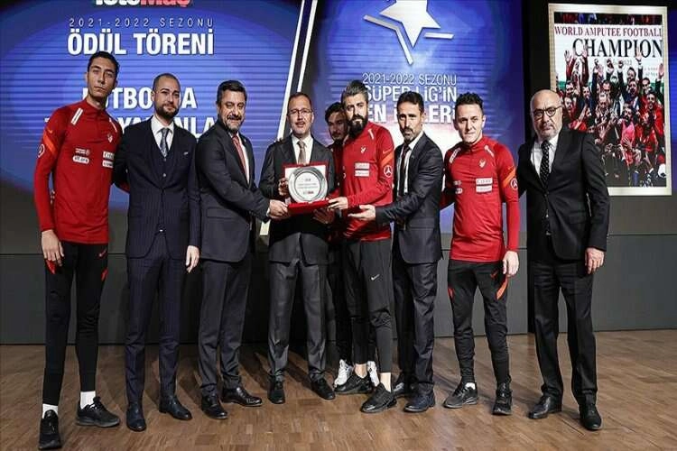 Futbolda Tarih Yazanlar Ödülü, Ampute Milli Takımı'na verildi haberinin görseli