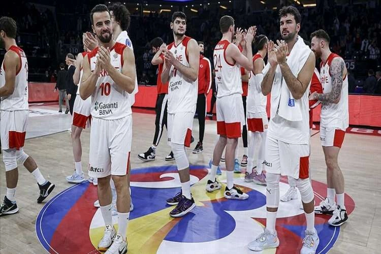 A Milli Erkek Basketbol Takımı, yarın Sırbistan'a konuk olacak haberinin görseli