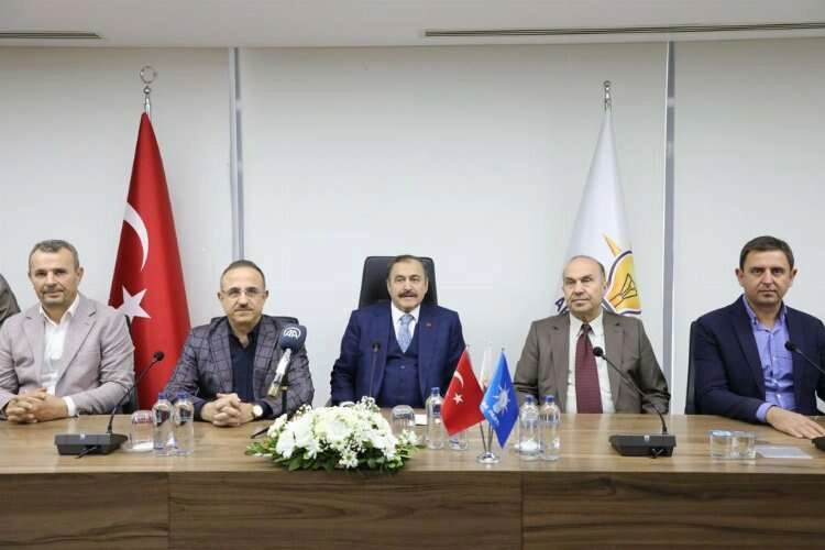 Eroğlu’ndan Büyükşehir’e: Hükümetle uyumlu çalışsaydı... haberinin görseli