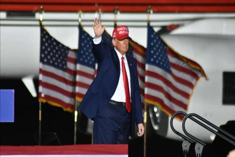 Trump, 2024 ABD başkanlık seçimleri için adaylığını ilan etti haberinin görseli