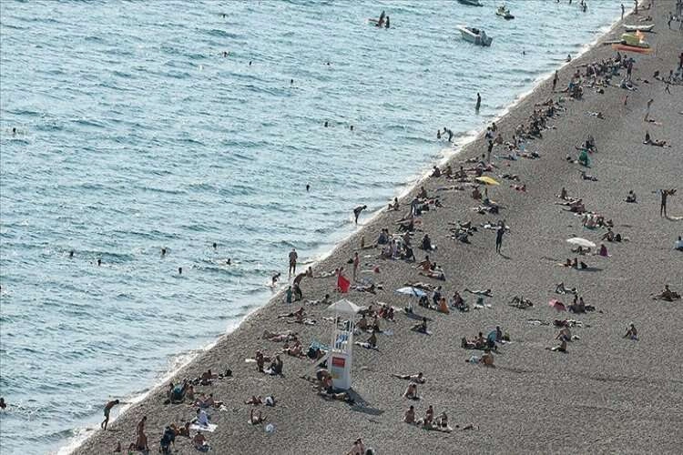 Antalya'da Alman ve İngiliz turist sayısında rekor