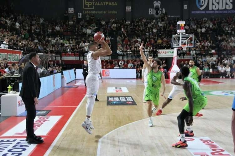 Pınar Karşıyaka, Reggiana’ya konuk oluyor haberinin görseli